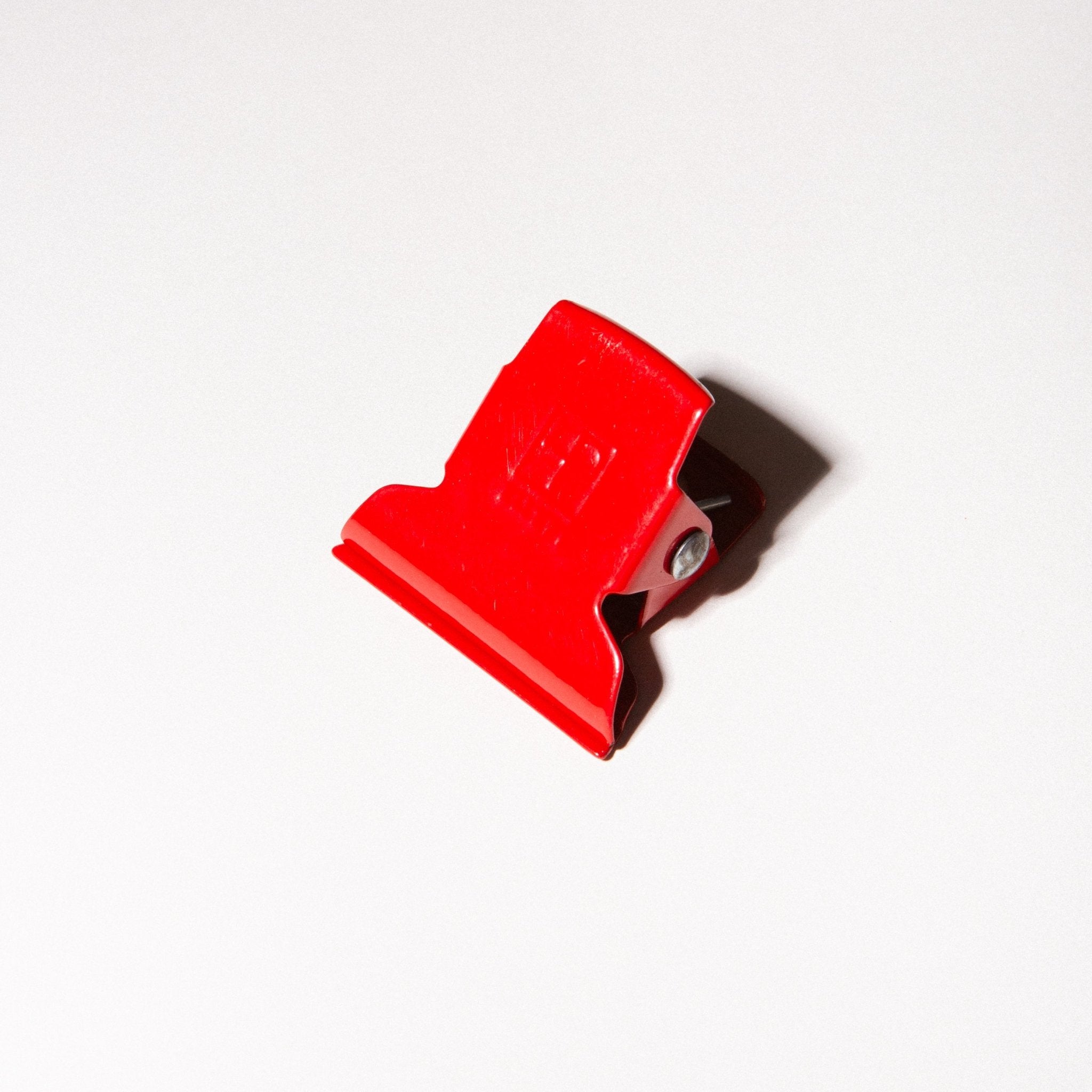 Metal Stationery Clip - Red - Case Study