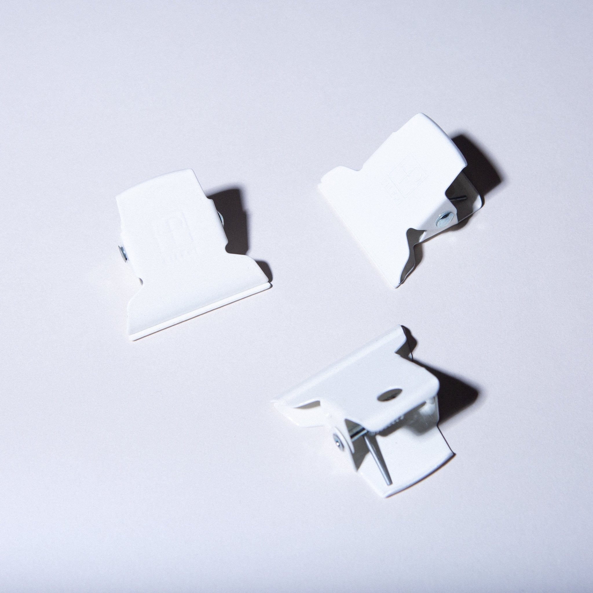 Metal Stationery Clip - White - Case Study